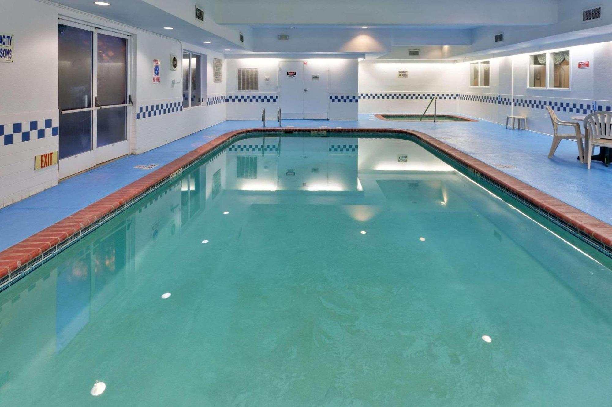 Country Inn & Suites By Radisson, Fresno North, Ca Exteriör bild